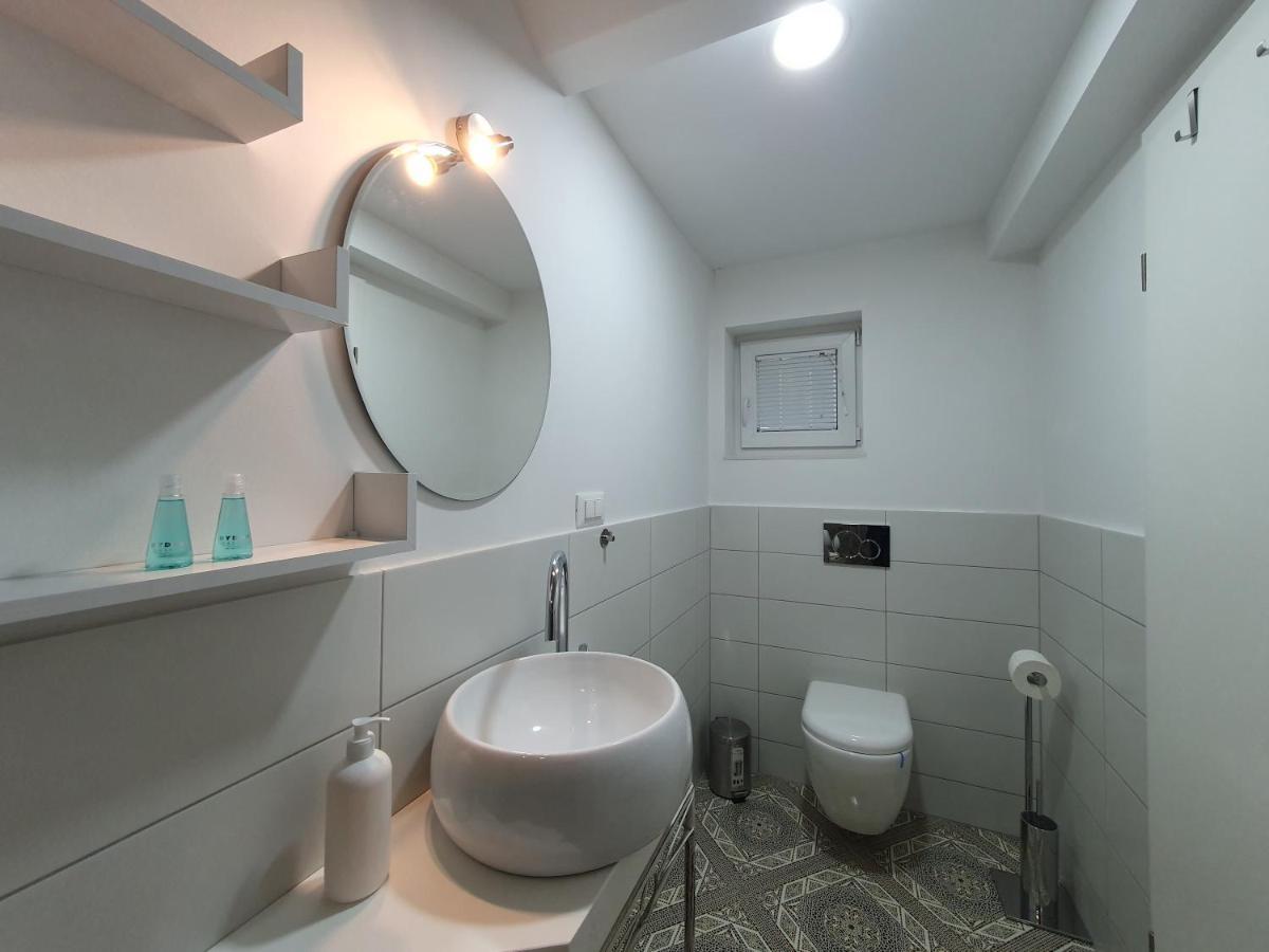 Charming Apartment Mila In Privat House With Free Parking Lublaň Exteriér fotografie